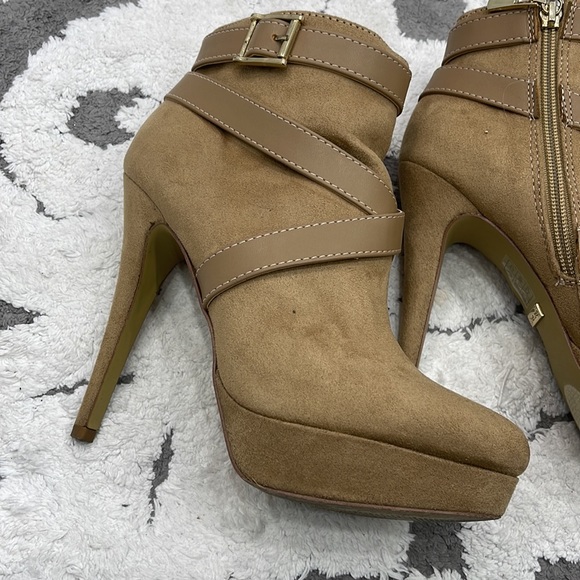 Bebe booties - Picture 8 of 10